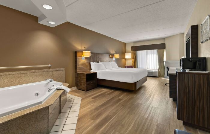 Ramada by Wyndham Harrisburg/Hershey Area