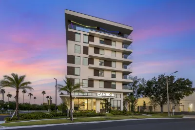 Cambria Hotel Orlando Near Universal Theme Parks Các khách sạn ở Orlando