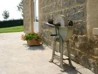 La Ferme du Chapi Hotels in Bully