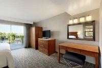 Embassy Suites by Hilton Santa Ana Orange County Airport - Airport Shuttle