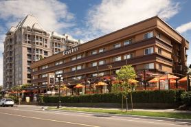 Days Inn by Wyndham Victoria on the Harbour