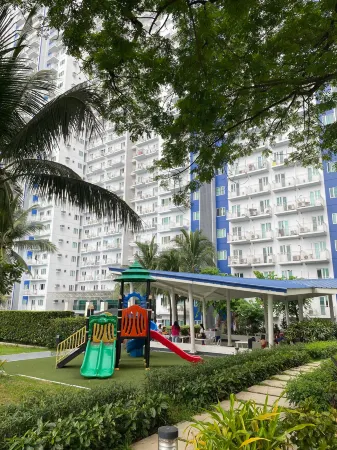 Grass Residence Studio Room Отели рядом с достопримечательностью «Sta. Perpetua Parish Church»