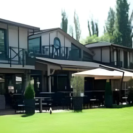 Duna Garden Hotel Отели рядом с достопримечательностью «19. Кишпешт»