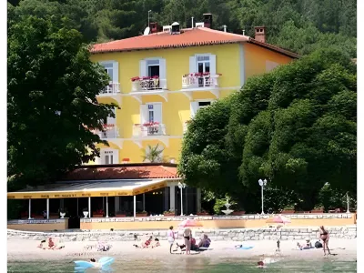 Hotel Villa Schubert Các khách sạn ở Ika