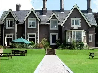 The Hunting Lodge Các khách sạn ở Loughborough