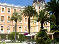 Hotel L Orangeraie