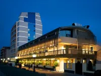 Excelsior Hotel, Spa & Lido Hotels near Cozza Amara