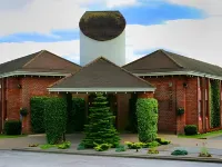 Damon’s Hotel - Pysäköinti