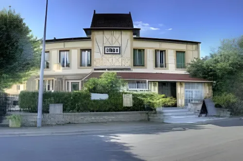 Auberge des Écluses Các khách sạn ở Carrieres-sous-Poissy