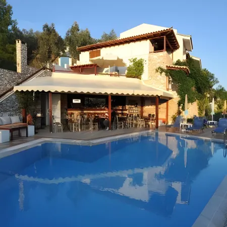 Villa Maraki