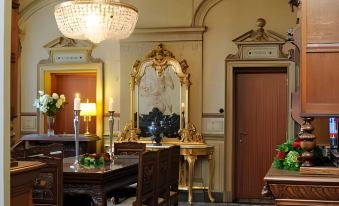 Hotel Lodewijk Van Male