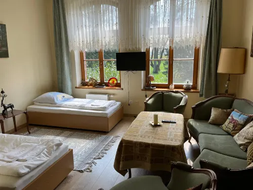 Agroturystyka "Dworek Myśliwski" - 2-Star