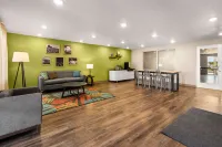 WoodSpring Suites Bowling Green I-65