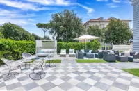 Hotel Tirreno Hotels in Massa