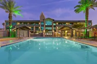Best Western Plus Sundial - موقف سيارات