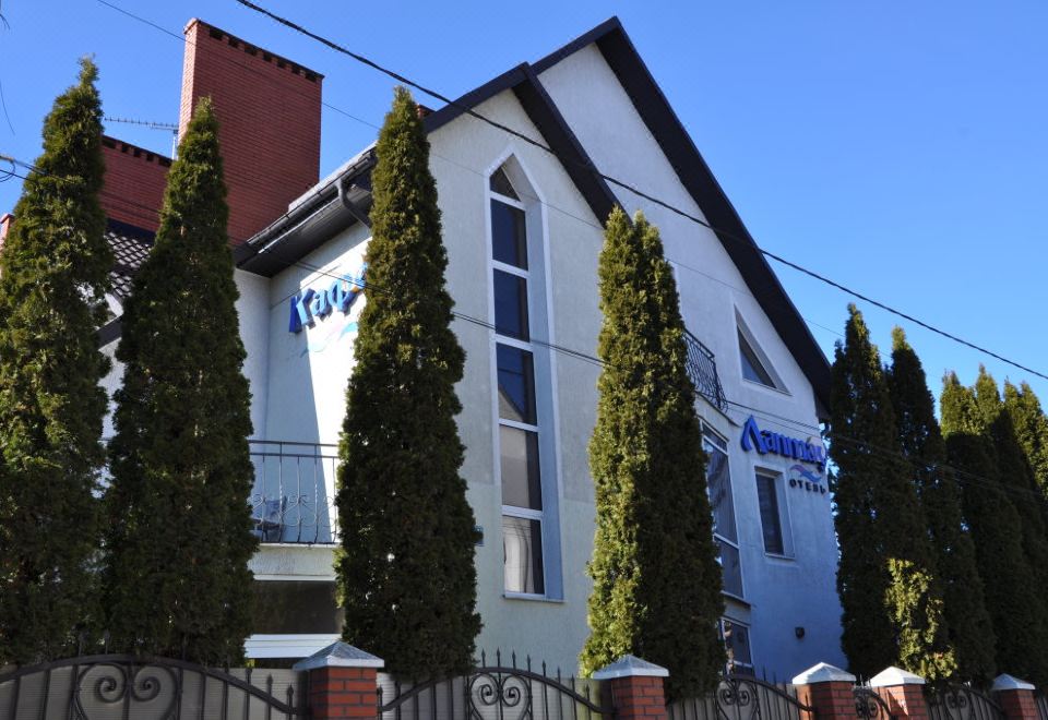 hotel overview picture