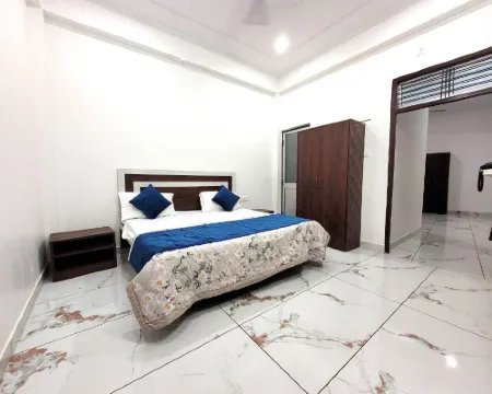 Hotel Ramghat Inn -in Front of Mandakini River Hotels in Chitrakoot