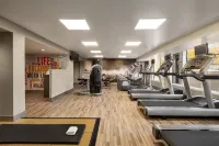 Holiday Inn 蓋瑟斯堡 - 健身室/gym room
