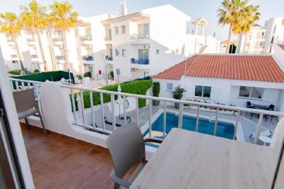 Apartment With Pool View Apartments Salomé Photo