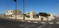 Desert Dreams Bed and Breakfast CC - Homestays