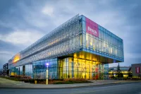 هوليداي إن هوتل آند سويتس سانت كاثارينز كونفرانس سنتر بي آيتش جي Hotels near Brock University
