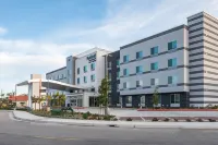 Fairfield Inn & Suites Anaheim Los Alamitos Hotels in Los Alamitos