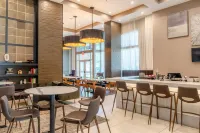 Tryp by Wyndham Savannah Downtown/Historic District