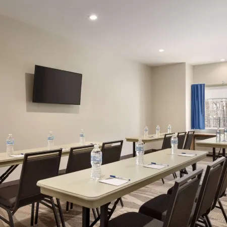 Microtel Inn & Suites by Wyndham Gambrills