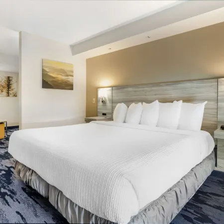 Best Western Plus Beckley Inn