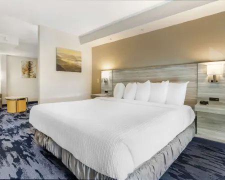 Best Western Plus Beckley Inn Hotels in Beckley