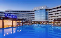 FЮNF LUXURY RESORT & SPA ANAPA MIRACLEON - Beach