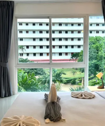 อพาร์ทเมนท์, บ้านหรืออพาร์ทเมน์ทั้งหลัง