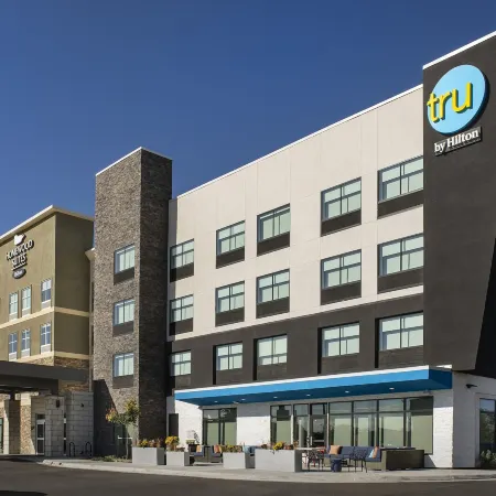 Tru by Hilton Denver Airport Tower Road