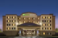 Holiday Inn Express & Suites Coralville