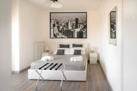 LUXURY 1