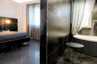 Airport bari deluxe Hotels near Museo Archeologico De Palo Ungaro