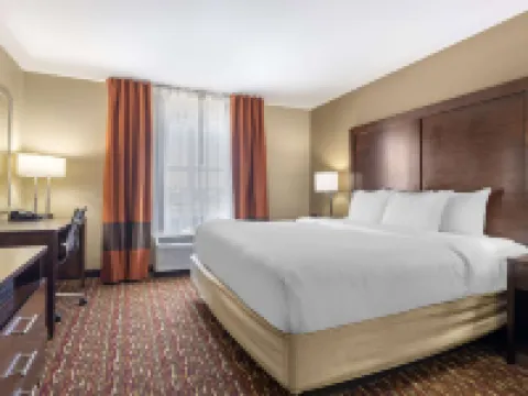 Comfort Inn & Suites Artesia Hotels in Eddy County