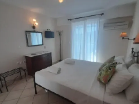 Romantica Hotel Hotels in Kythira