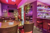 Le Noranda Hotel & Spa, Ascend Hotel Collection - bar