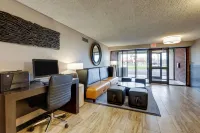 Drury Inn & Suites Springfield Hotels in Springfield