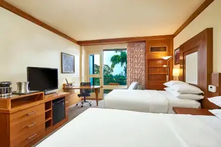 Hilton Trinidad & Conference Centre Отели в г. Порт-оф-Спейн