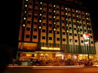 Royal Asia Hotel Hotel dekat IDRIS MAULANA JUAL SAPI