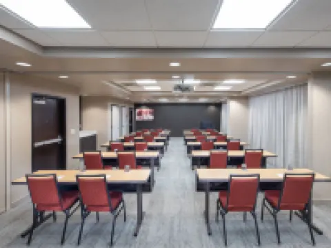 巴吞魯日市區萬怡酒店 東巴吞魯日縣酒店