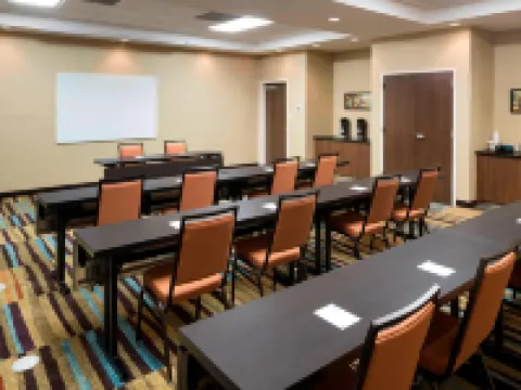Fairfield Inn & Suites Houston Pasadena Hotels in Pasadena
