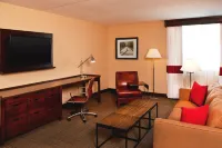Four Points by Sheraton Saginaw Hotels near Nexteer Automotive Plant 5