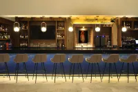 voco SALTILLO SUITES by IHG - bar