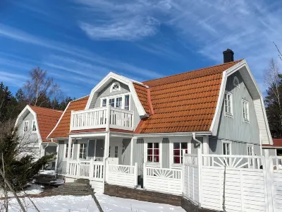 DR ASA Bed Breakfast near Golf Forest Hotels in Mörkö
