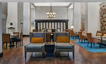 Hampton Inn & Suites Augusta West