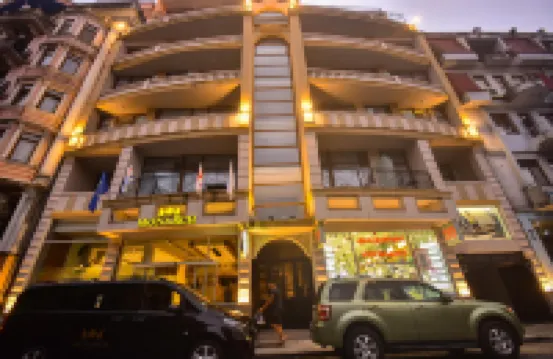 Hotel Monarch Hotels in 