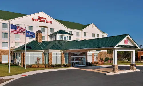 Hilton Garden Inn Lakewood